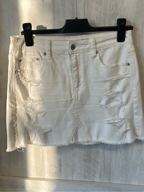 American eagle  White Denim distressed Mini Skirt